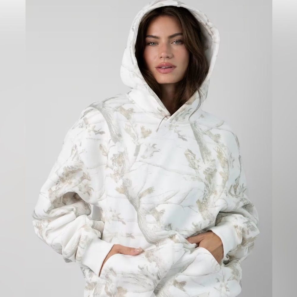 Tic Toc White Camo Hoodie M